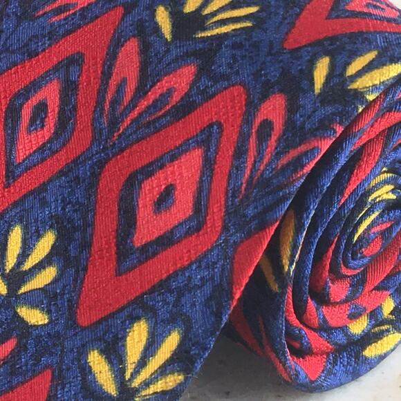 PRINCIPLES FOR MEN  BLUE RED YELLOW ALL SILK NECKTIE - Picture 12 of 12